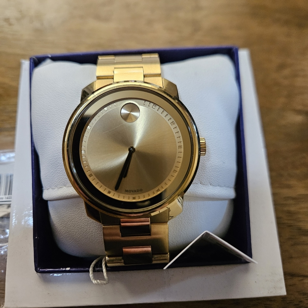 Movado Bold Gold Color Mens /Unisex Watch.USED. GREAT CONDITION.100% Authentic